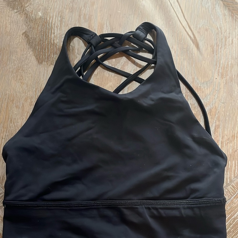 BARLEY WORN BLACK LULULEMON BRA